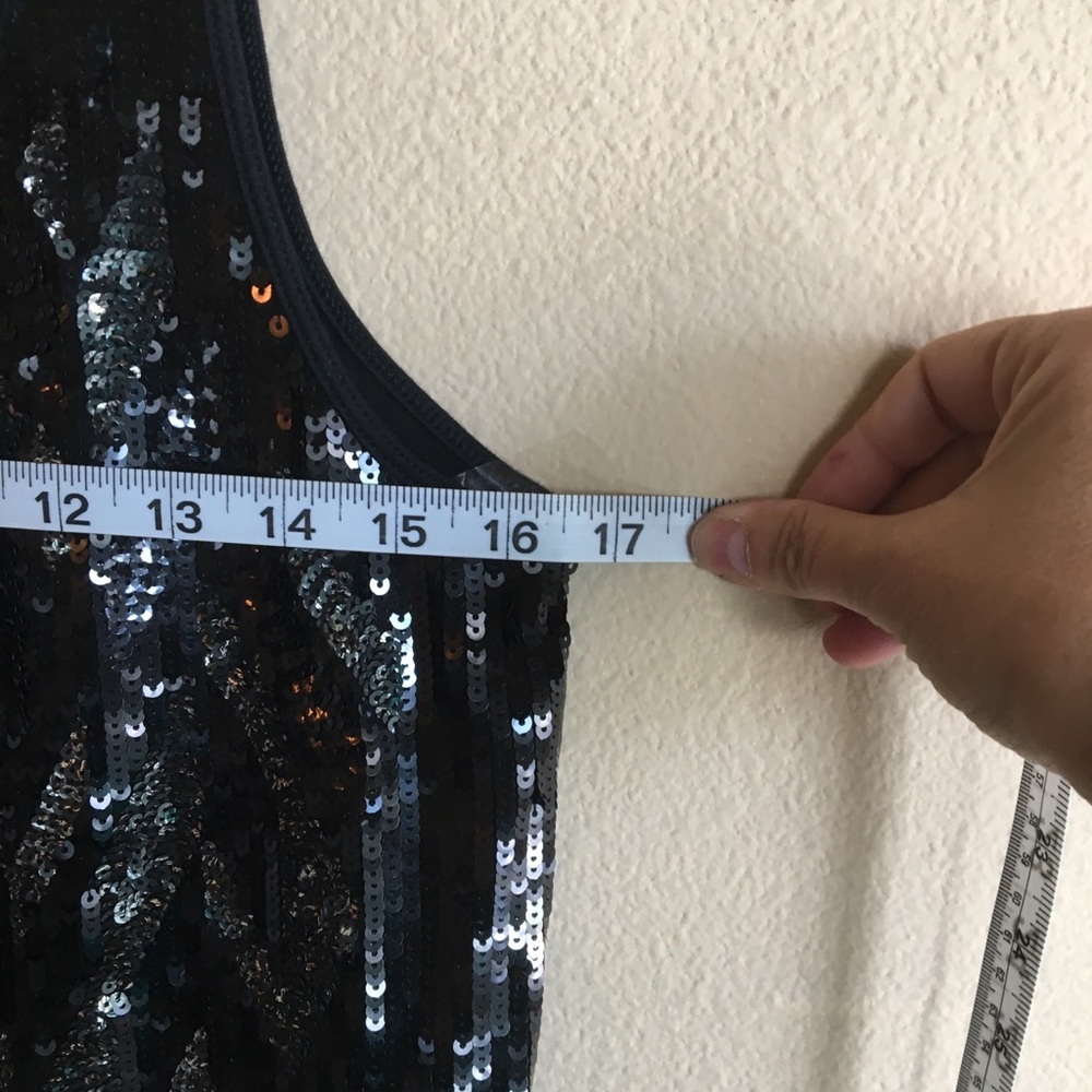 Express Sequin Tank - Picture 3 of 7